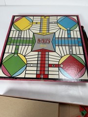 PACHISI Board Game Tiger Cover Classic Game of India Vtg PARCHEESI Complete