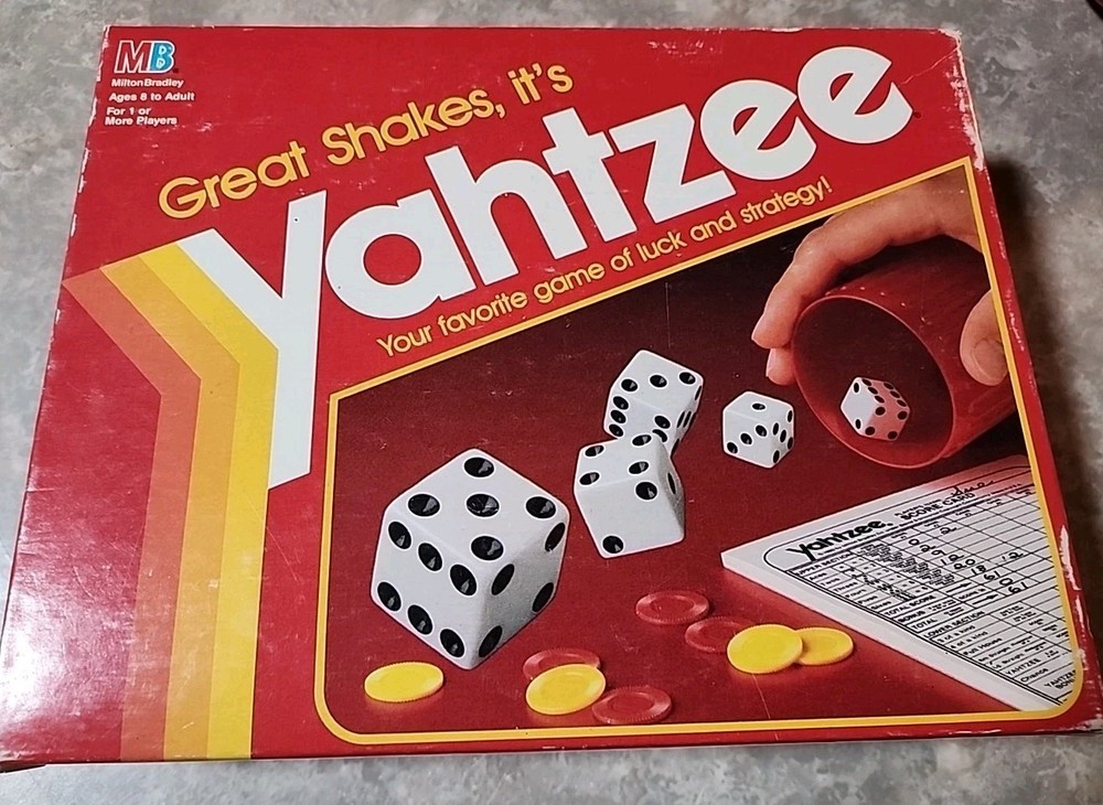 VTG Milton Bradley 1990s Yahtzee Board Game COMPLETE