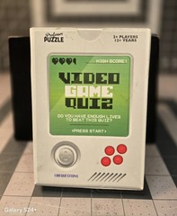 NEW Video Game Quiz Professor Puzzle Quiz Game 100 Questions Sealed
