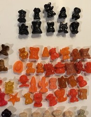 450 Piece Lot – GoGoS CRAZY BONES – Eggy, Aliens, Glitter, Jaws, Clear, Etc