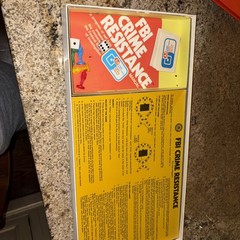 1976 Milton Bradley FBI CRIME RESISTANCE 100% Complete Game 2~4 Players