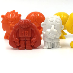 2010 FIFA World Cup Collectible Figures Gogos Crazy Bones Football Soccer