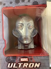 Yahtzee: Avengers Age of Ultron SEALED UNOPENED
