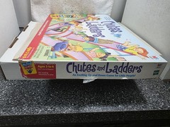 Hasbro 1999 Chutes And Ladders Board Game ( Complete)