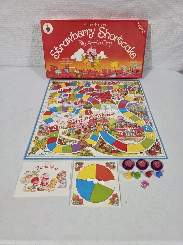 1981 Parker Brothers STRAWBERRY SHORTCAKE in BIG APPLE CITY Board Game Complete