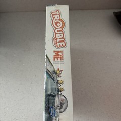 Trouble Game Despicable Me Minion Edition 2014 Hasbro Game Pop-O-Matic Complete