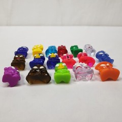 Gogos Crazy Bones Aliens Lot of 17 Vintage Glow In The Dark Glowing Eyes Go Go