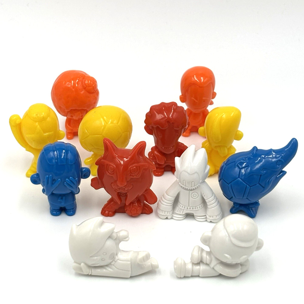 FIFA World Cup Collectible Figures Gogos Crazy Bones Football Soccer
