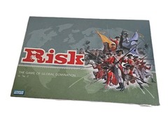 2003 Parker Brothers RISK Global Domination Board Game