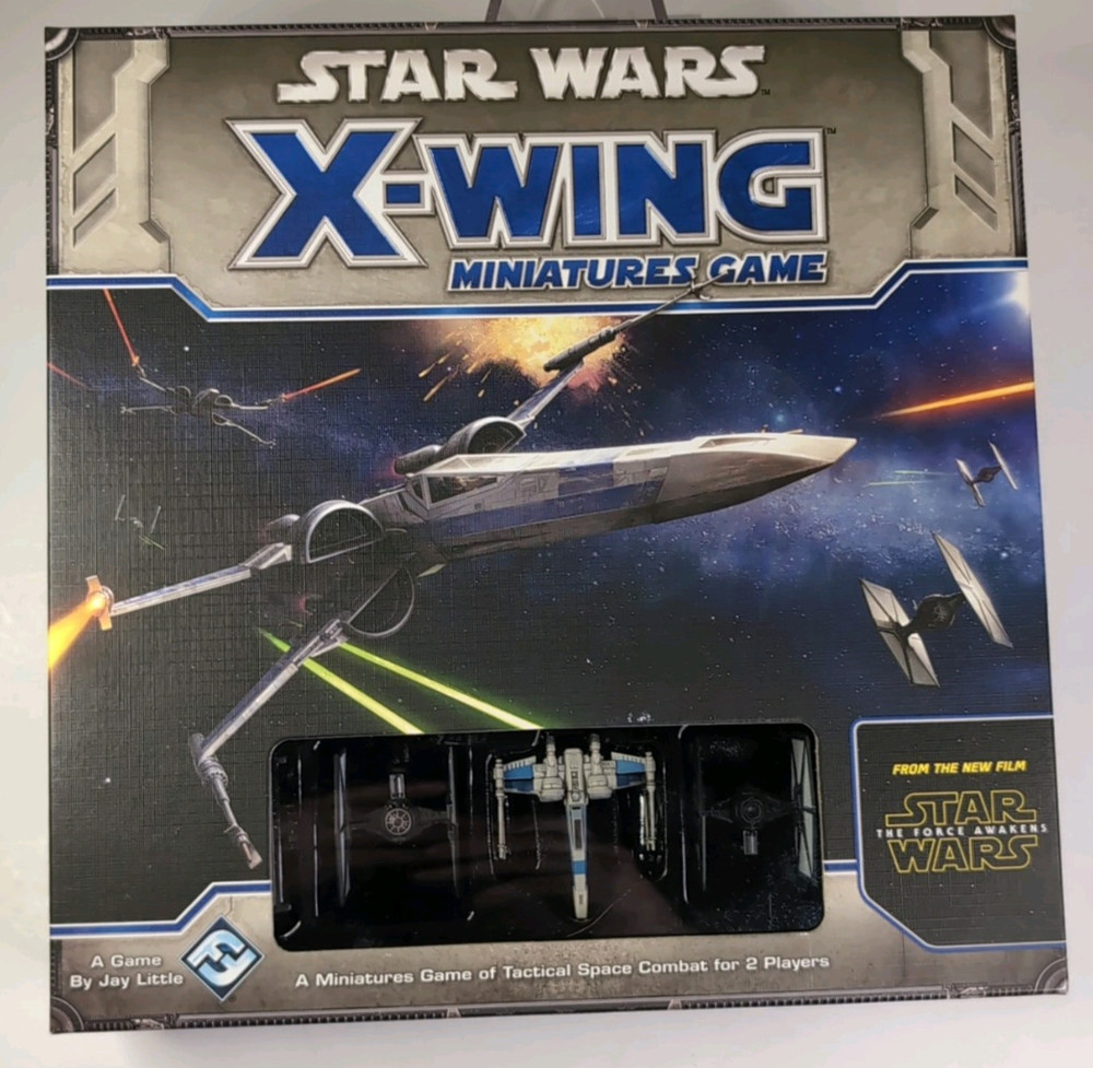 Star Wars X-Wing Miniatures Game Core Set Fantasy Flight Game (SWX36)