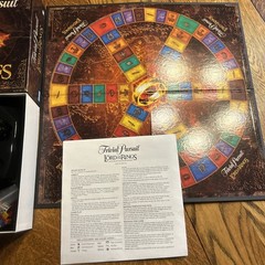 Trivial Pursuit Lord of the Rings Movie Trilogy Collectors Edition Complete