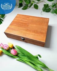 WE Games Old World Wooden Box with Brass Latch – Medium, Redwood