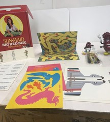 Sun Made California Raisins Big Red Box Fun Kit – Figures,toys,funbook, Games