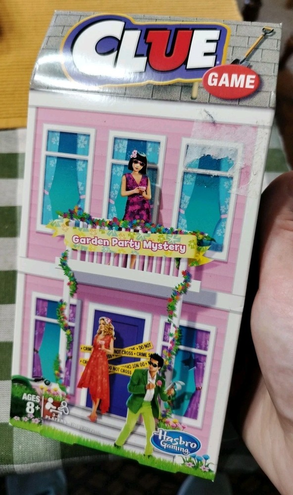 Clue Garden Party Game Family 3-6 Players Age 8+ Hasbro Gaming 2019
