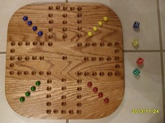 Play At Home 18″ Great Table Game WOOD OAK MARBLE GAME BOARD 2-4 PLAYER NEW