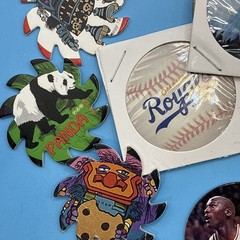 Lot of 175+ POGs, Slammers and Milk Caps – Various characters, shapes, etc.