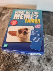 What Do You Meme? Family Edition On The Go! Card Game Ages 8+ 3 to 20 Players
