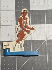 VTG Coleco Eagle Toys Metal Lithograph Basketball Figures New York Knicks NBA