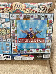 NEW! SEALED! GRATEFUL DEAD Discovery Bay Games Grateful Deadopoly Game Board