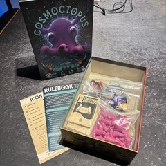 Cosmoctopus Board Game by Lucky Duck Games