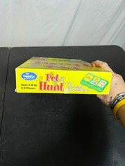 ThinkFun Pet Hunt Lost & Found Card Match Game 2002