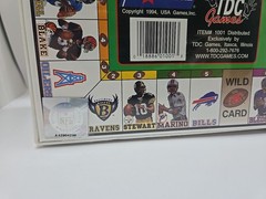 NFL-OPOLY Football Team Board Game TDC Games NFL Brett Favre Troy Aikman #1001