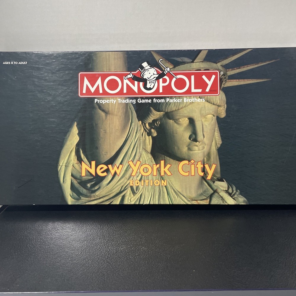 Monopoly 1998 New York City Edition Complete Preowned Very Good Condition