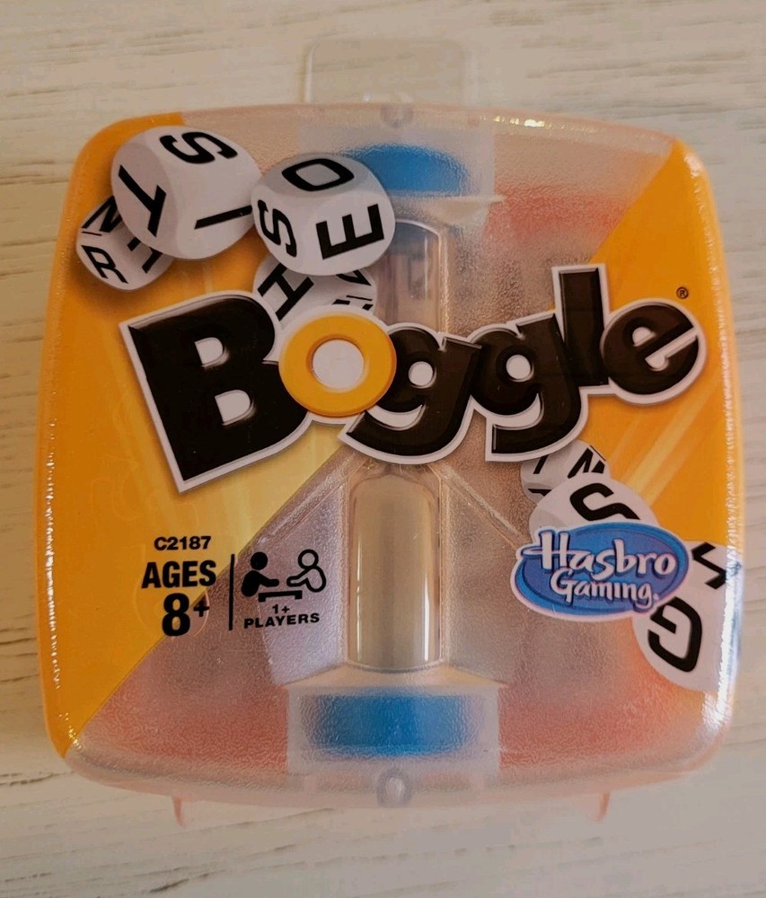Hasbro Boggle Classic Game Portable Travel Size 2016 Hasbro C2187