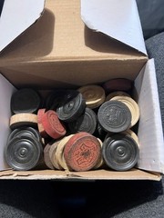 Antique 1940′ could be H. Baron Company Checkers 34PCS various colors &size
