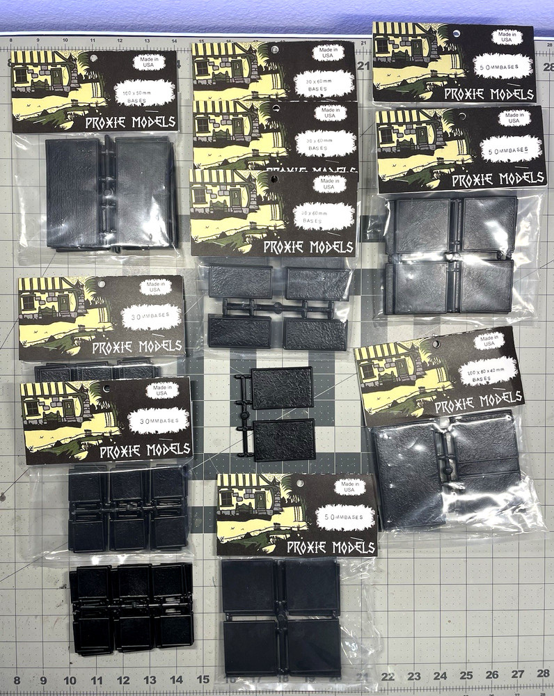 Huge Lot of Bases for Warhammer the Old World Fantasy Miniature Wargames *READ*