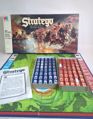Vintage Milton Bradley 1977 Strategic Board Game 98% complete F3