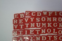 VTG Parkers Brothers Inc Anagrams & Letters, 93 Plastic Tiles – crafting