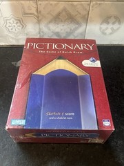 Pictionary The Game of Quick Draw 2007 Parker Brothers