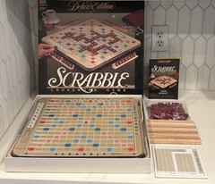 Scrabble Deluxe Edition 1989 MB No. 4034 Red Tiles Rotating Turntable Board Game