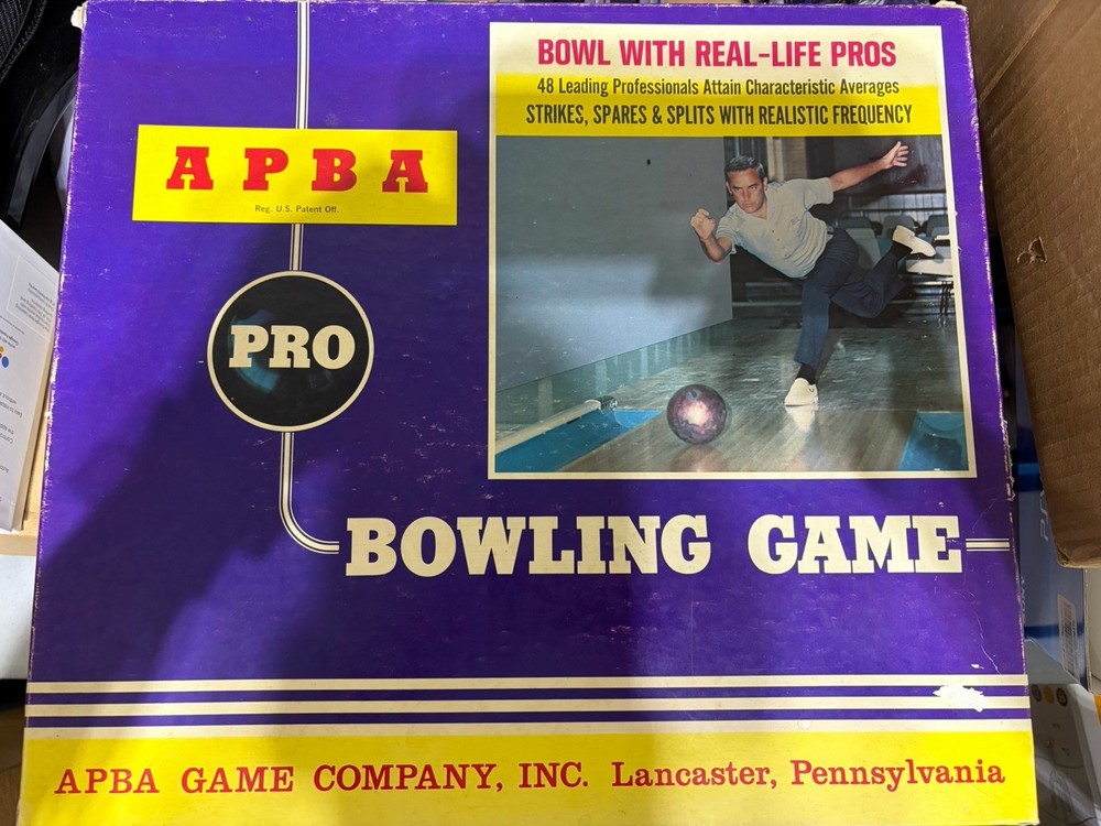 VTG 1978 APBA Pro Bowling Board Game w/8 Bowler Card Sets See Description