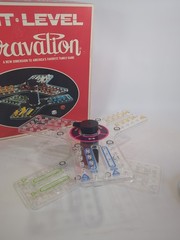 Vintage 1971 Split Level Aggravation Game by Lakeside 99% Complete E8