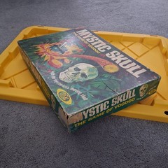 Vintage 1960s MYSTIC SKULL The Game of Voodoo IDEAL Board Game 1964 READ