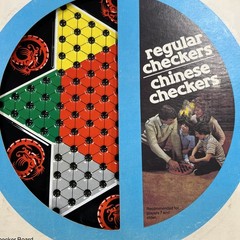 OHIO ART 2 IN 1 CHINESE GLASS MARBLES CHECKERS TIN STORAGE BOARD GAME NO 537