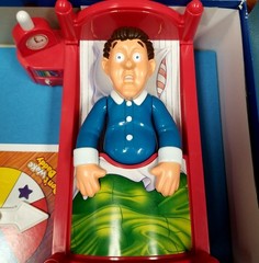 Toys r Us Hasbro Don’t Wake Daddy Alarm Clock Board Game 2011 WORKS COMPLETE