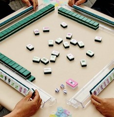 American Mahjong Set 160 Green Tiles Racks Pushers Bag and bonus flower Mat -New
