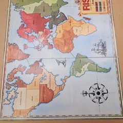 1990 Risk & Castle Risk Parker Brothers – Incomplete Set for Parts/Repair