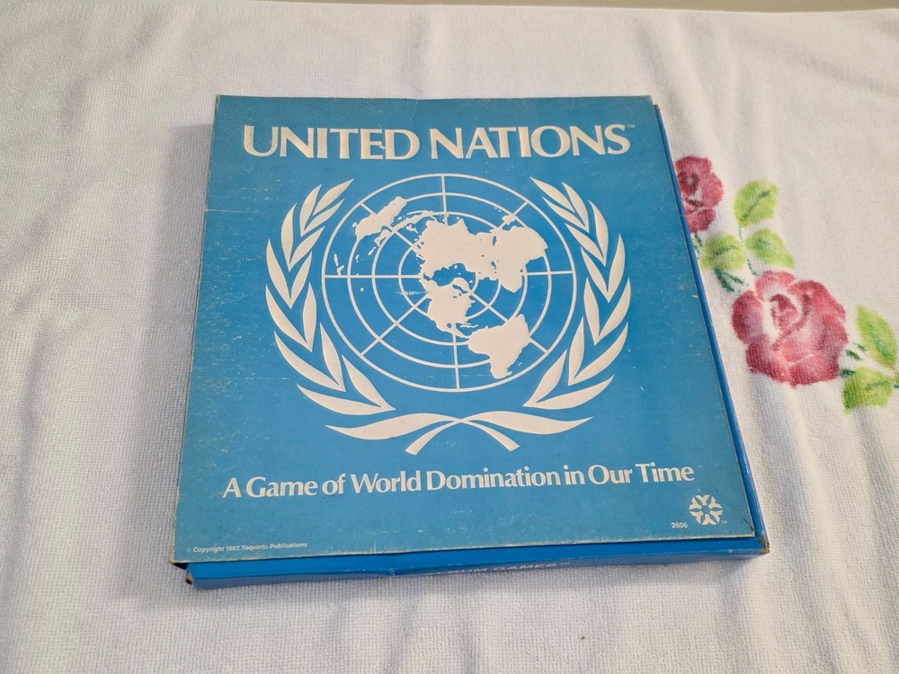 United Nations a Game of World Domination; Yaquinto Games; 1982; Album Game