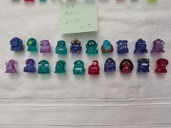 Gogo’s Crazy Bones Complete Alien Set 60/60 .