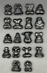 Lot of 18 Black Classic Gogo’s Crazy Bones Series 1 Figures Mixed Characters