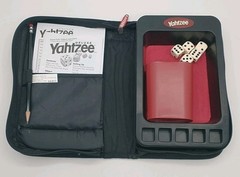 Yahtzee Deluxe Travel Edition 2003 Game Folio w/ Black Nylon Zip Case Road Trip