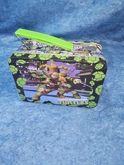 Teenage Mutant Ninja Turtles 5.5″x3.5″ 3D Metal Lunch Box empty NO pieces