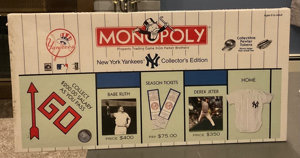 New York Yankees Collector’s Edition MONOPOLY BOARD GAME 2001 New Sealed READ