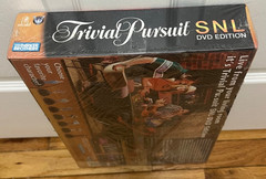 NEW-2004 Trivial Pursuit SNL DVD Edition Saturday Night Live Trivia Board Game!