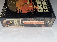 Solid Roots Family Games Escaping Extinction Box – New / Sealed