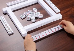 American Mahjong Game Set 166 White Engraved Tiles for Western Compact